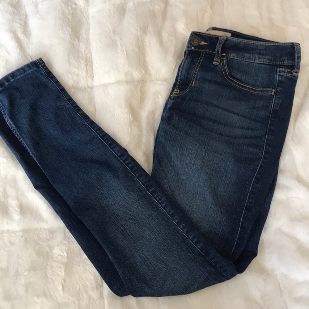 Hollister skinny medium wash jeans